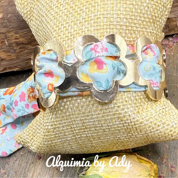 Statement gold cuff bracelet with floral scarf - Picture 1 of 2